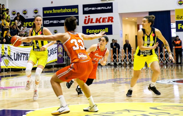 fenerbahce-oznur-kablo-famila-schio-12005414_o