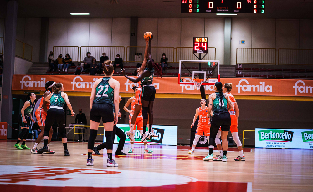 Schio-Ragusa-palla-a-due