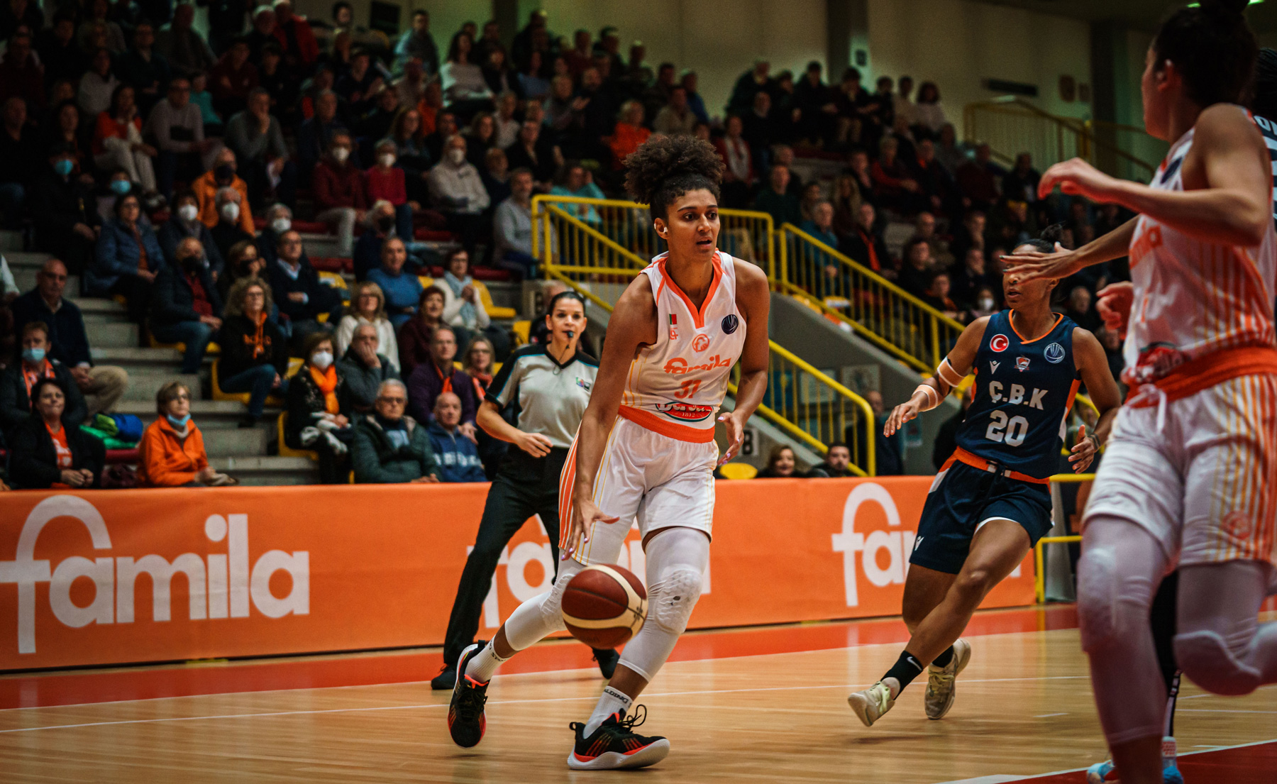 Jasmine-Keys-Schio-Mersin