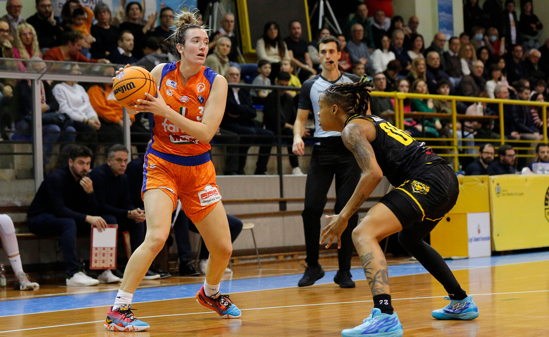 Marina-Mabrey-Lupe-Basket-Famila-Schio