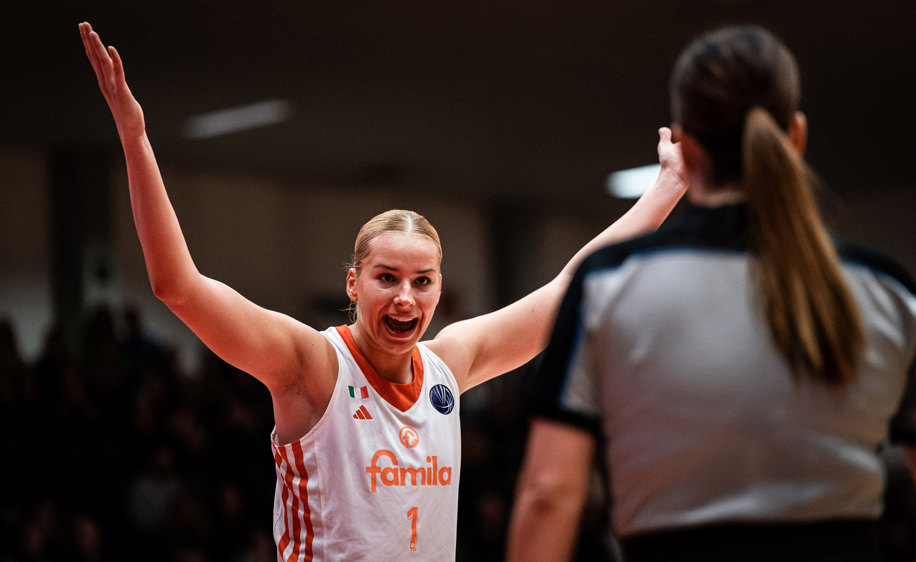 Dorka-Juhasz-Schio-Mersin