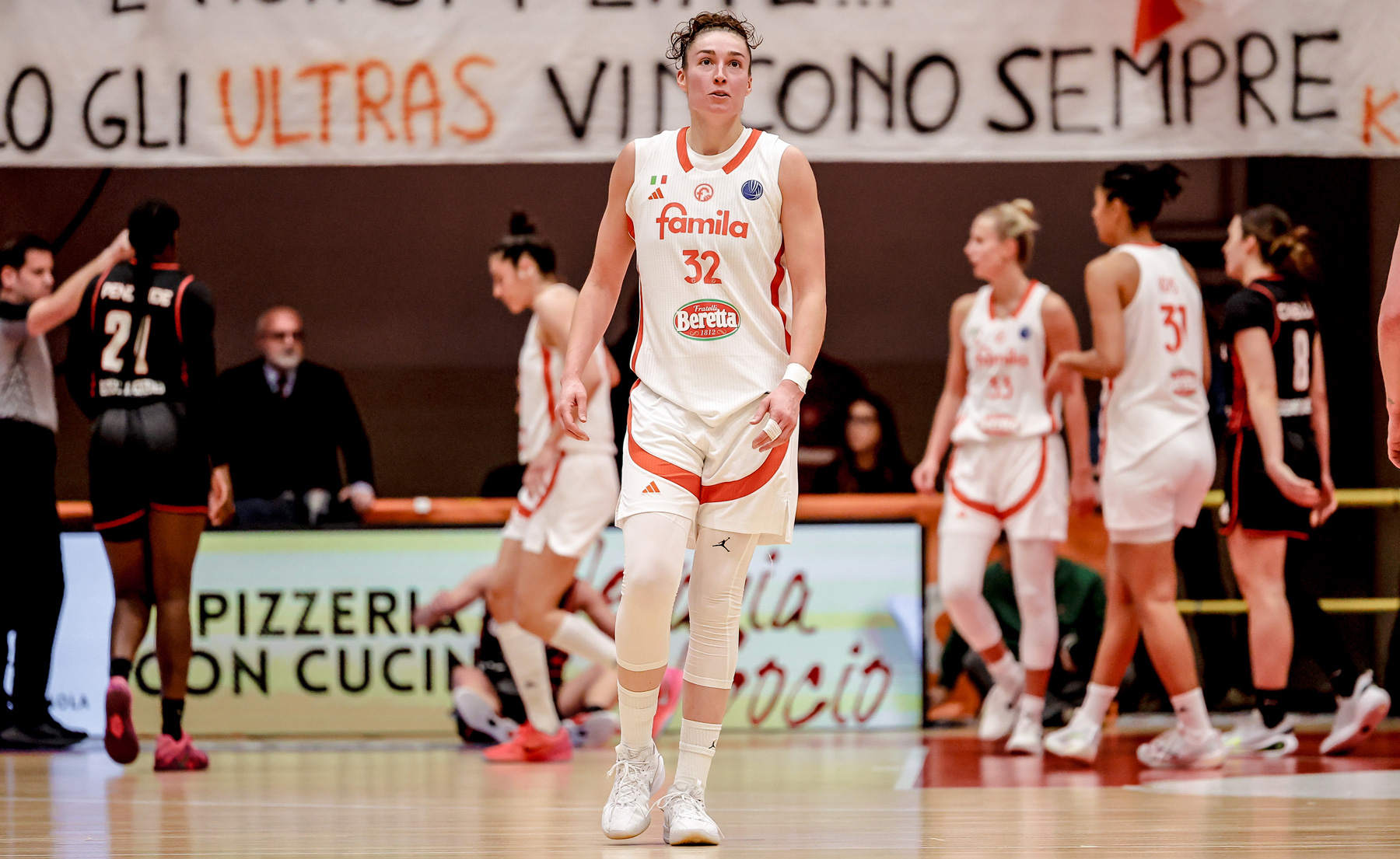 Jessica-Shepard-Schio-Girona