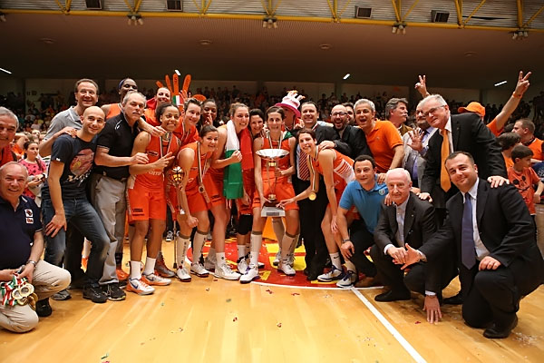 Famila Wuber Schio Campione d’Italia: il boato del PalaCampagnola – video