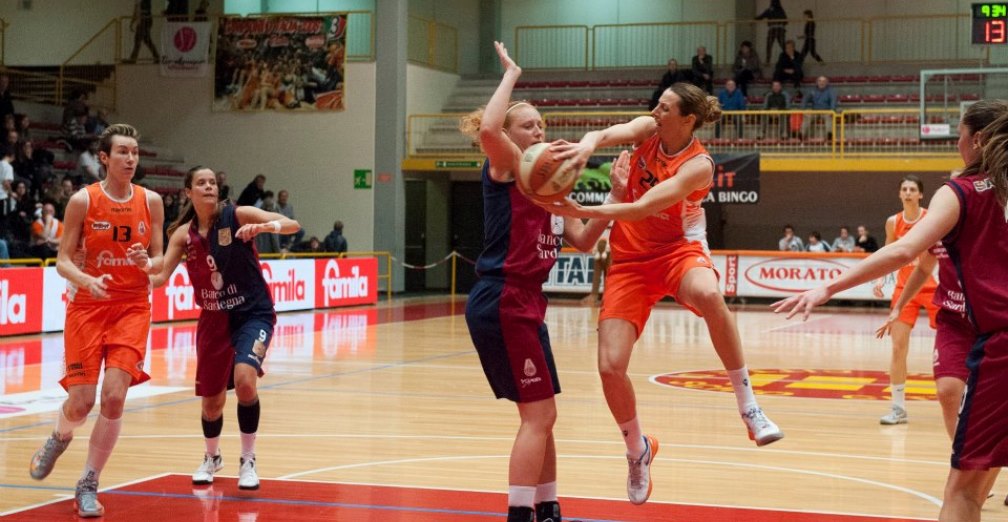 Macchi, top scorer a Cagliari, dice: “Sto bene, mi sto divertendo”