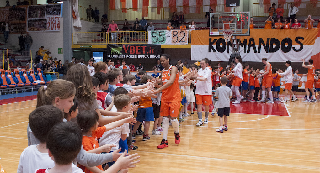 Quarti playoff: Famila Wuber Schio supera Battipaglia