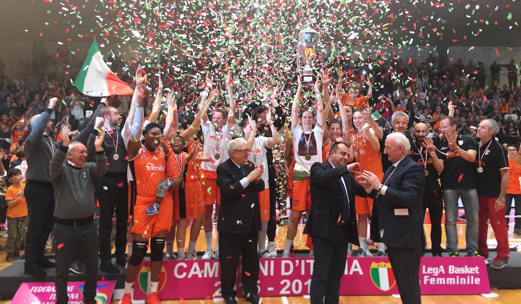 Famila Wuber Schio campione d’Italia – vittoria su Lucca