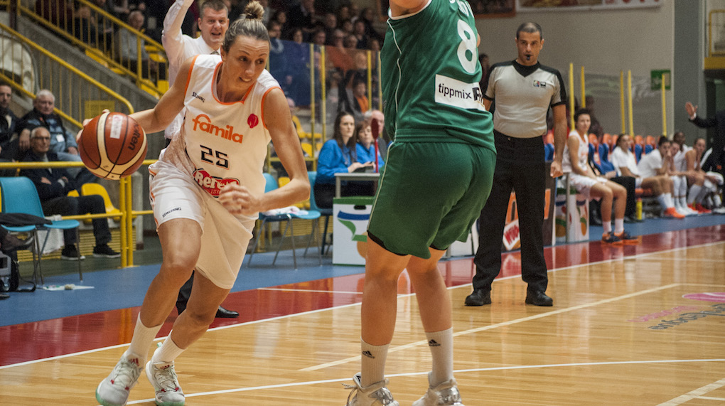 Il Beretta Famila Schio centra la prima vittoria in Eurolega: superato Györ 77-65