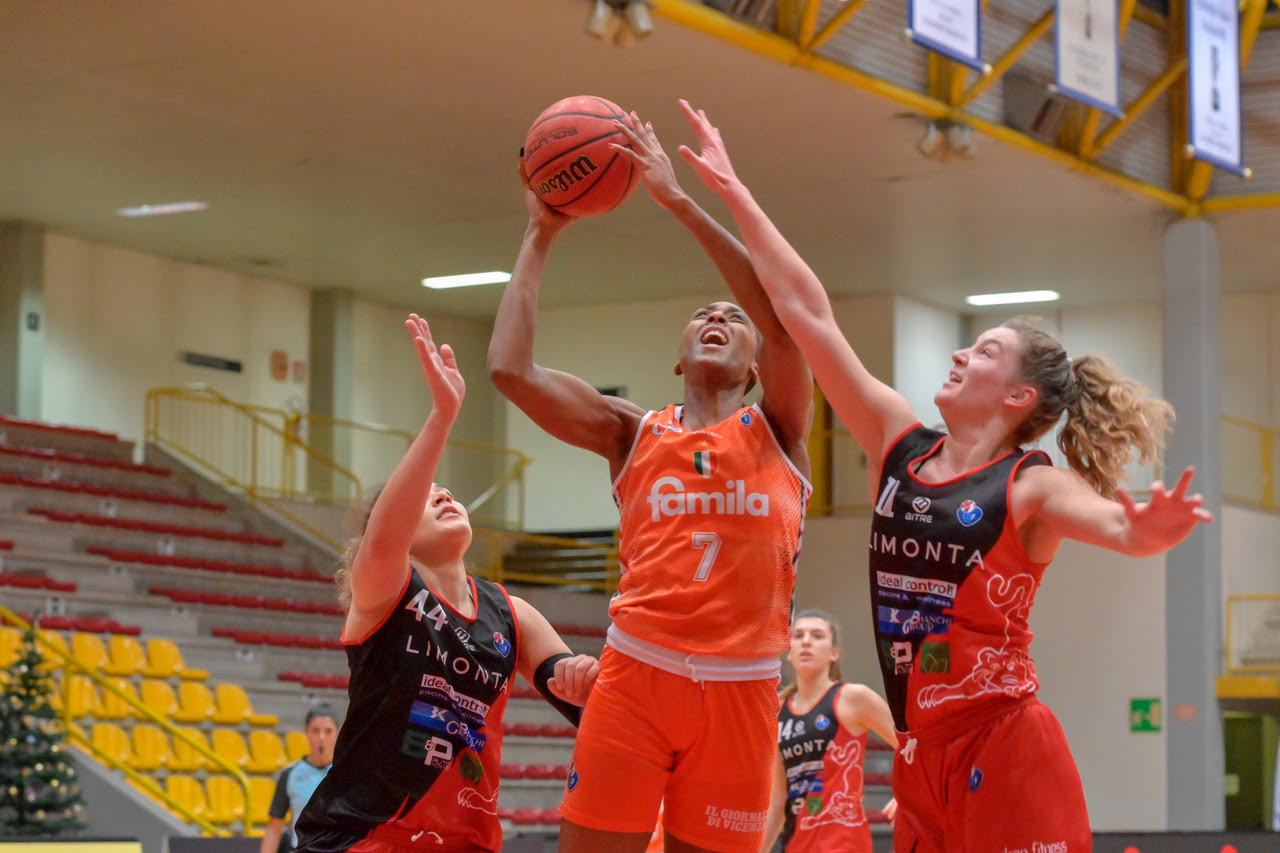 107-52 per le Orange con le giovani lombarde