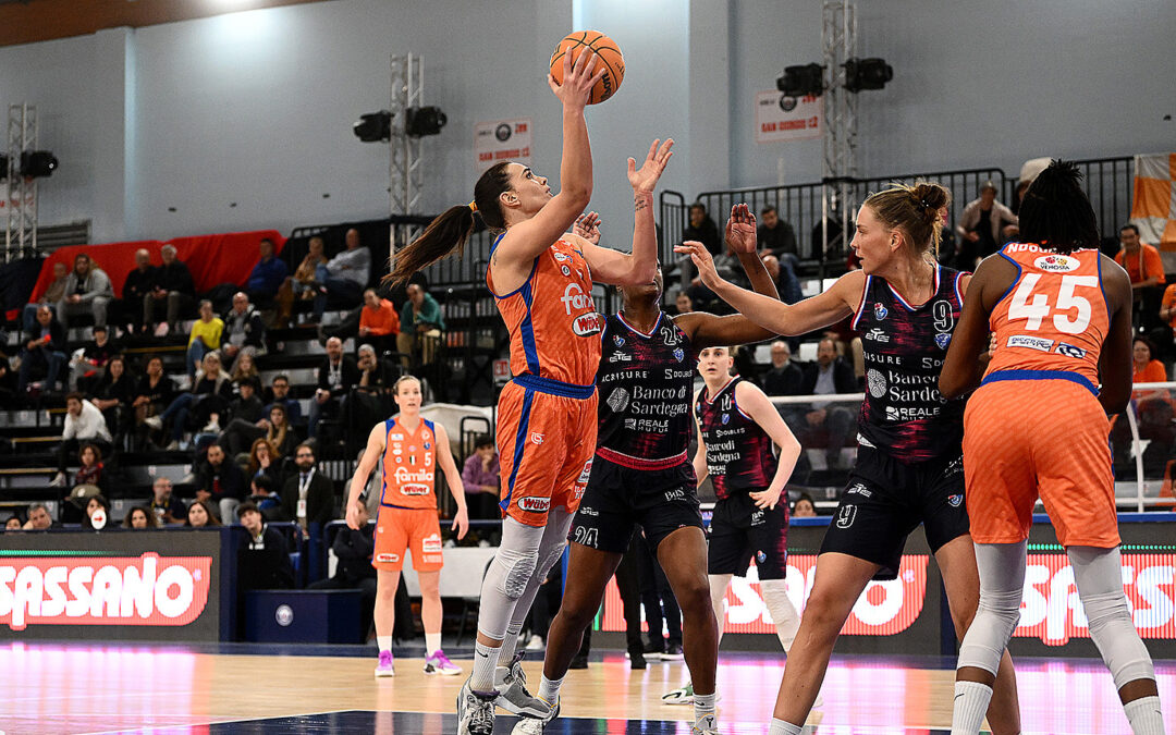 Ennesima finale di Coppa Italia, domata Sassari 88-61