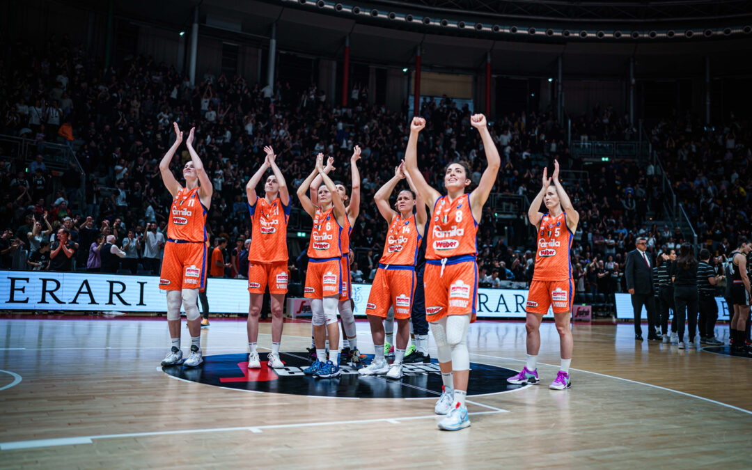 Famila enorme, sbanca il PalaDozza 84-86 in finale scudetto