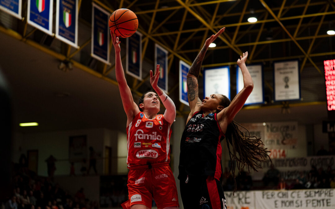 Il Famila chiude la regular season imbattuto, vittoria anche con Geas
